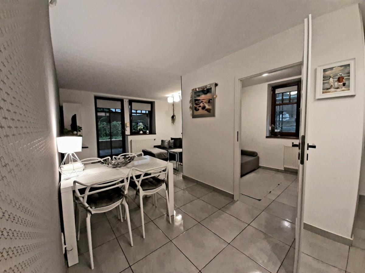 Apartamenty Aleksandry Apartament Przy Parku Świnoujście Esterno foto