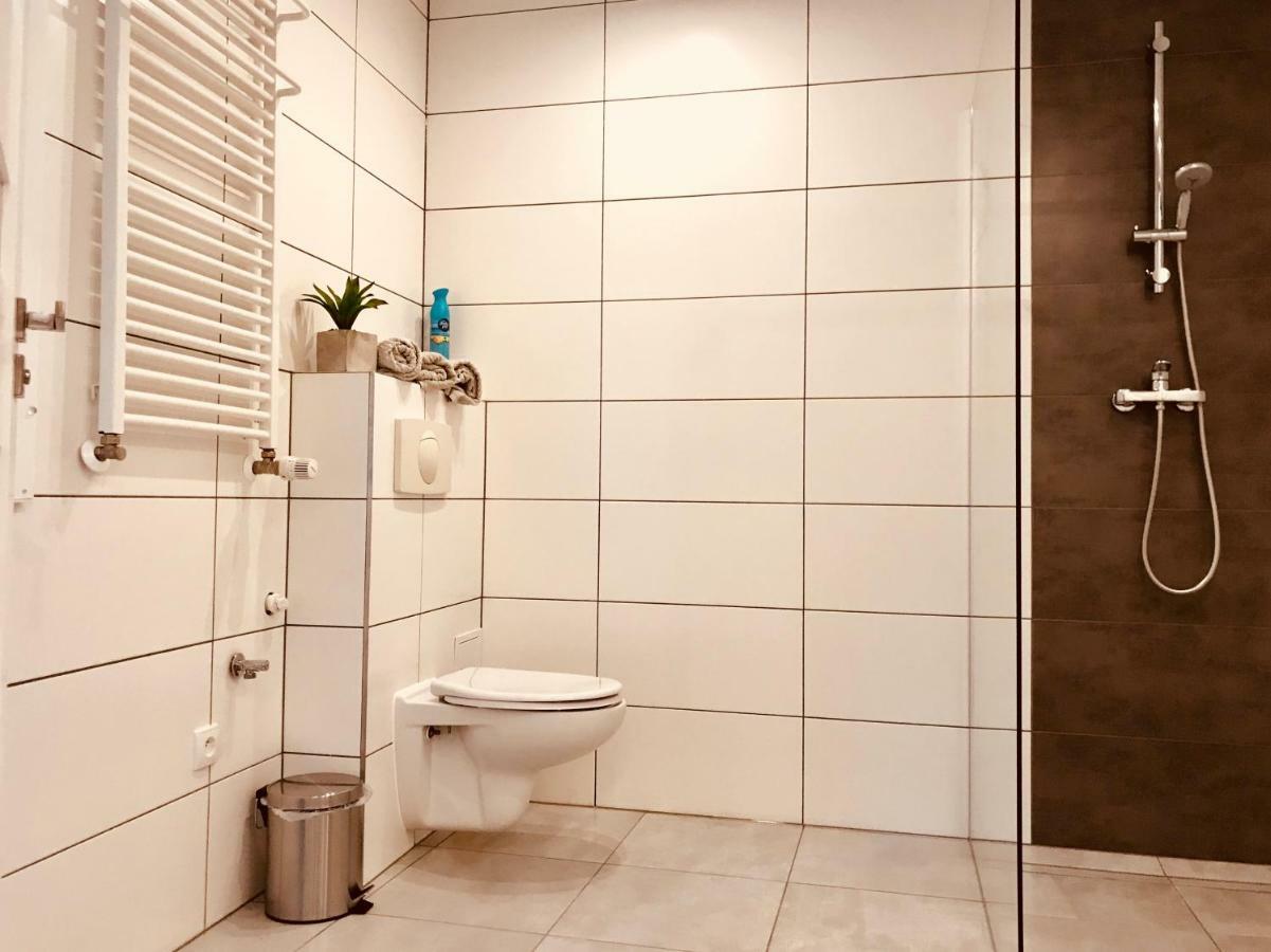 Apartamenty Aleksandry Apartament Przy Parku Świnoujście Esterno foto