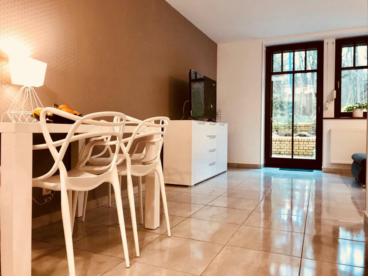 Apartamenty Aleksandry Apartament Przy Parku Świnoujście Esterno foto